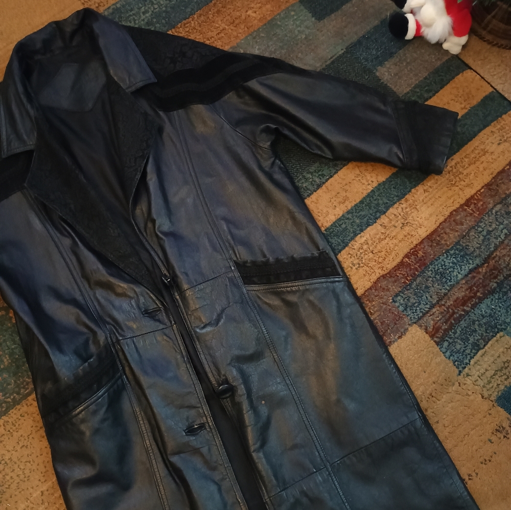 Ladies Long Jacket - image 4